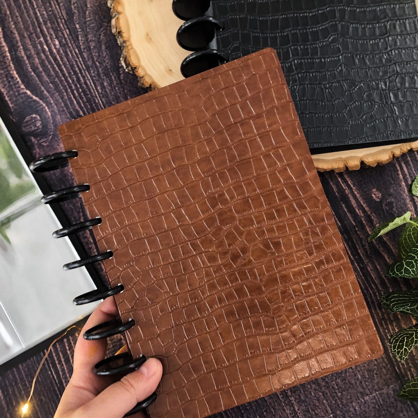 Cardholder Notebook - For Spell Cards, TCG Cards & More - Discbound